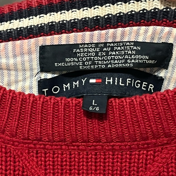 Red Tommy Hilfiger sweater - Picture 3 of 4